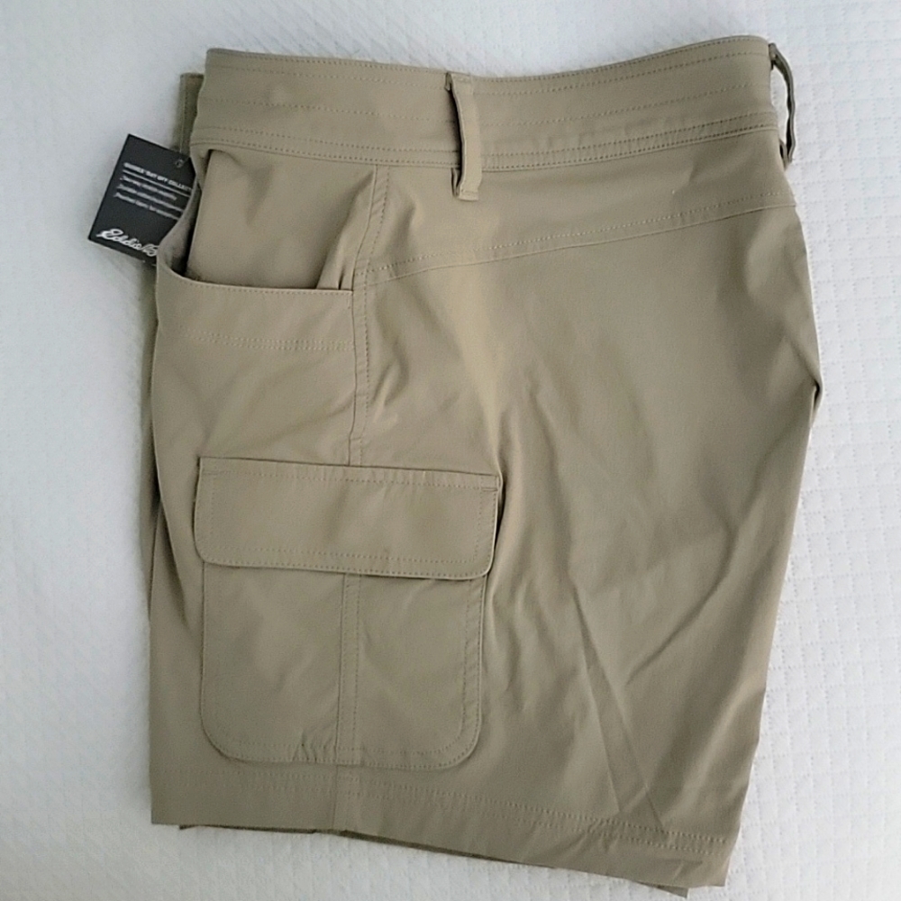 Womens Eddie Bauer Guides Day Off Utility Shorts, Brand New with Tags, Size 10